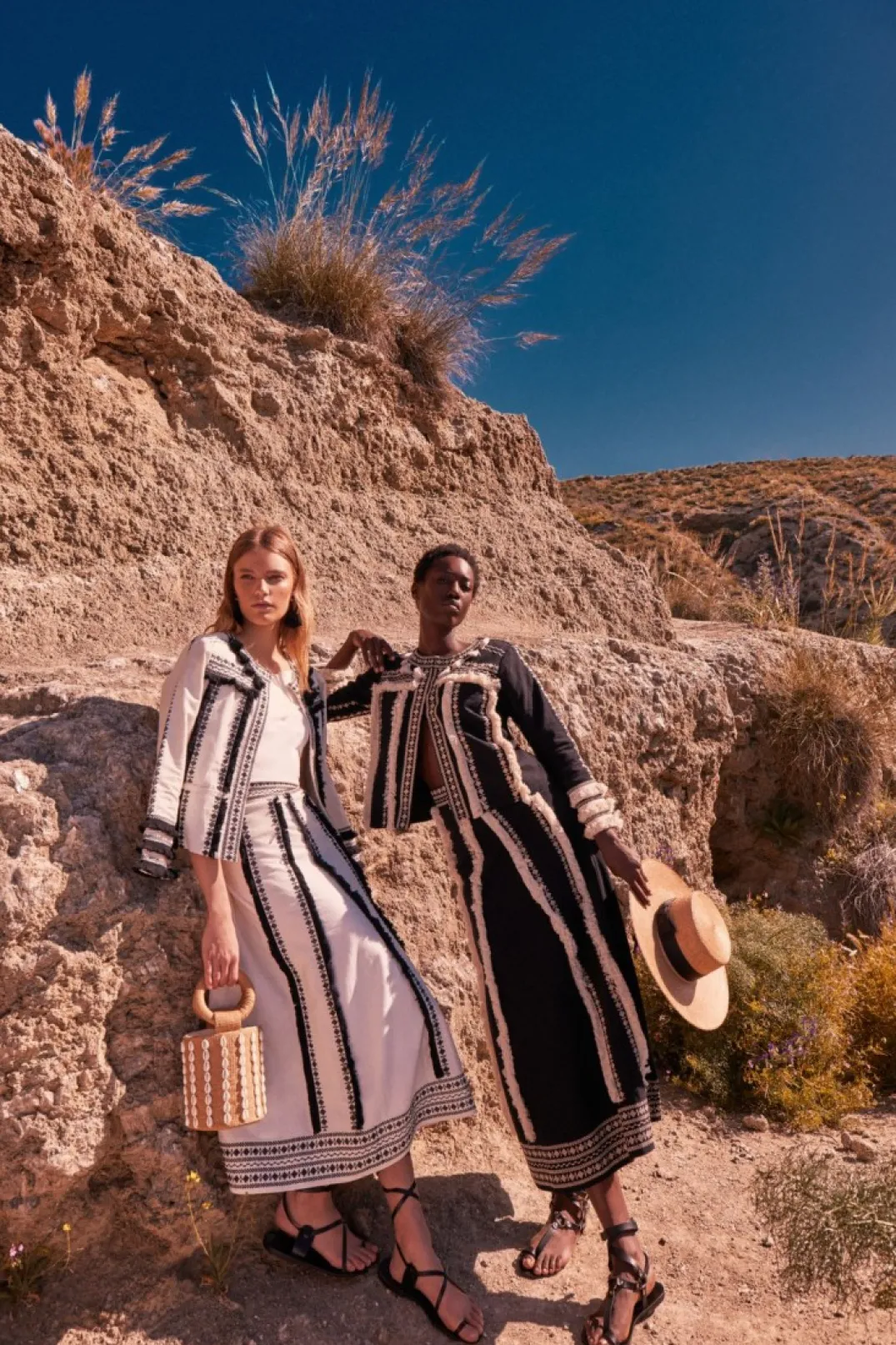 Flash Sale FALDA CONDESABLANCO Total look | Faldas