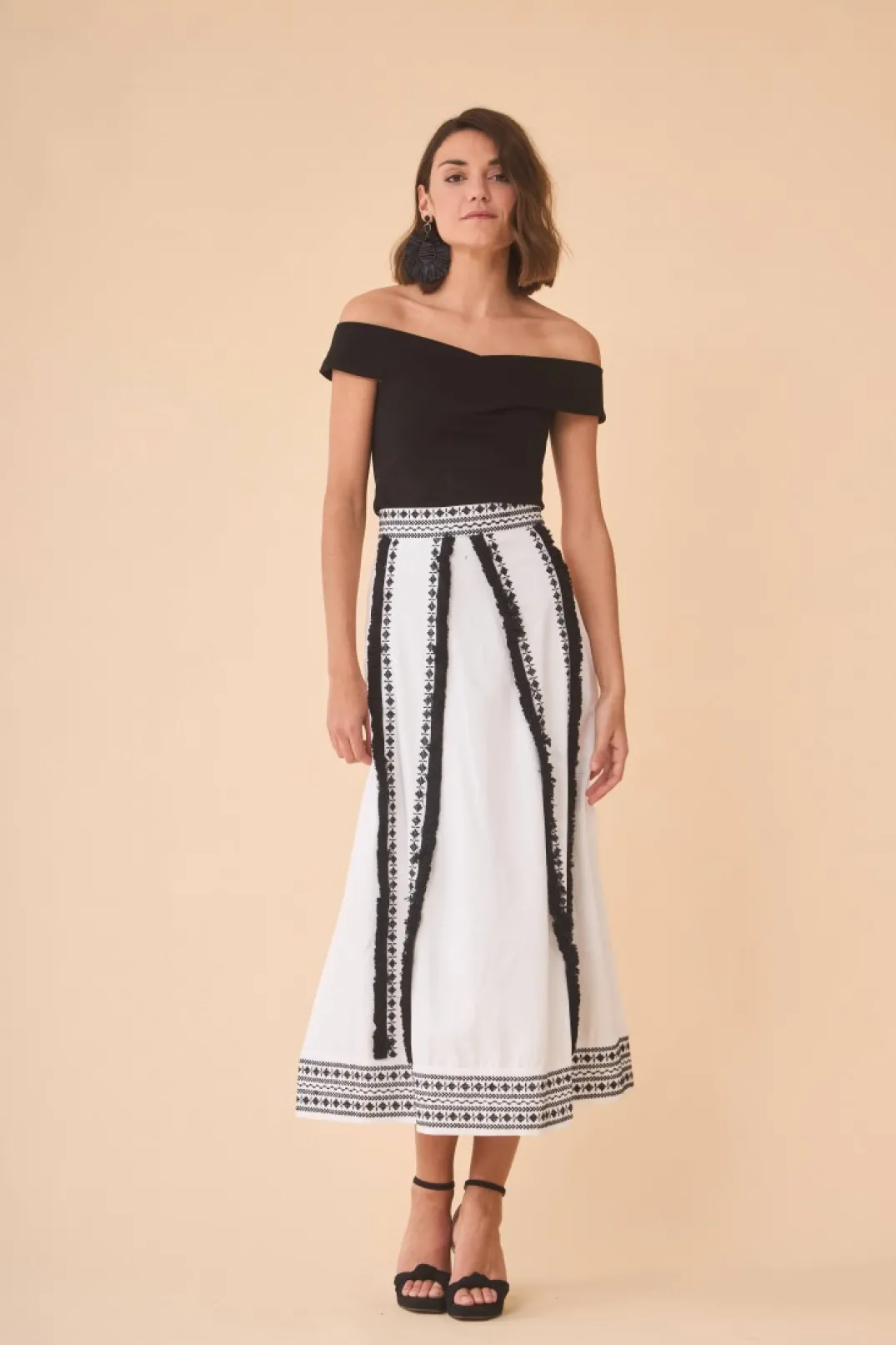 Flash Sale FALDA CONDESABLANCO Total look | Faldas