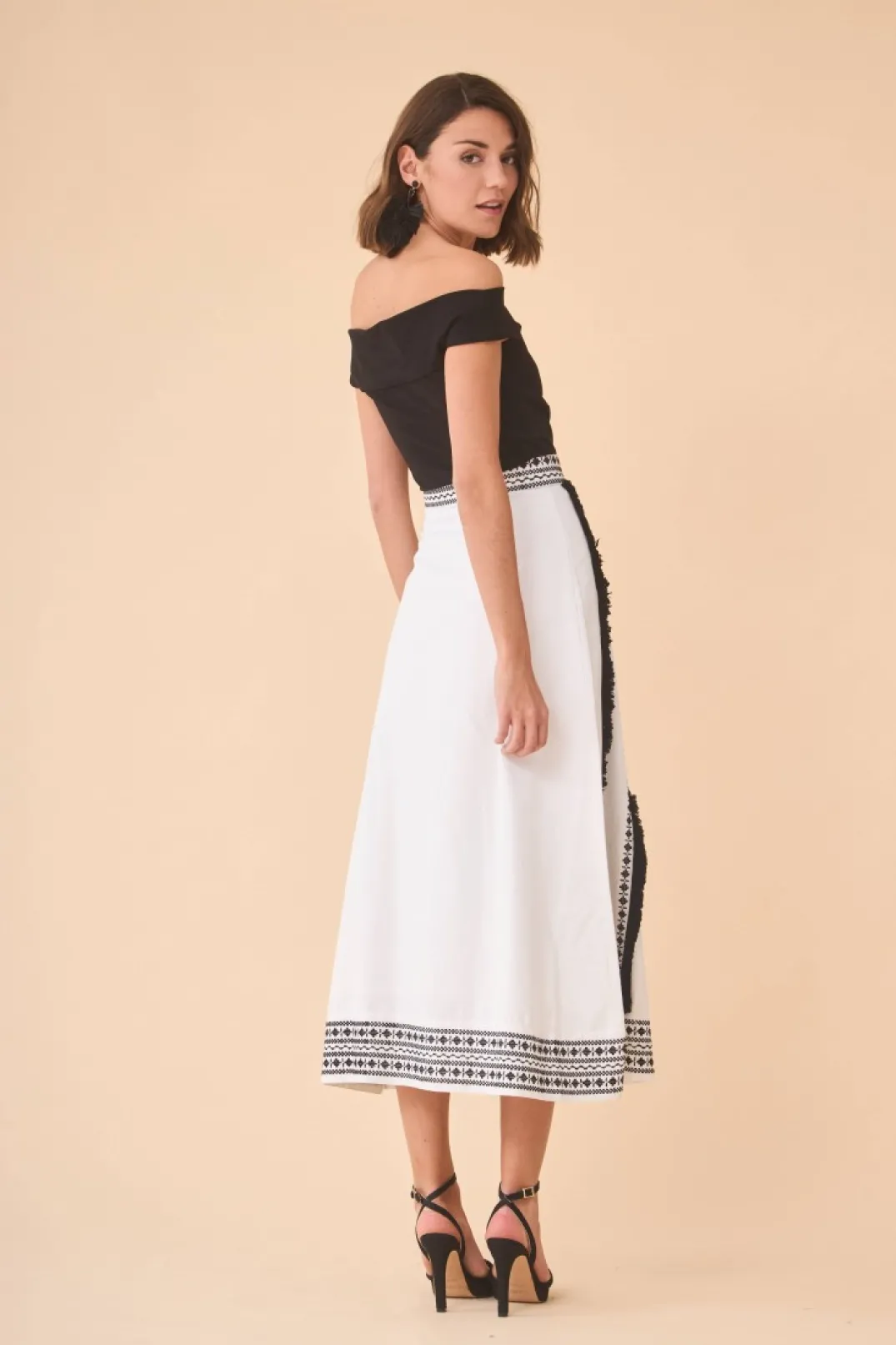 Flash Sale FALDA CONDESABLANCO Total look | Faldas