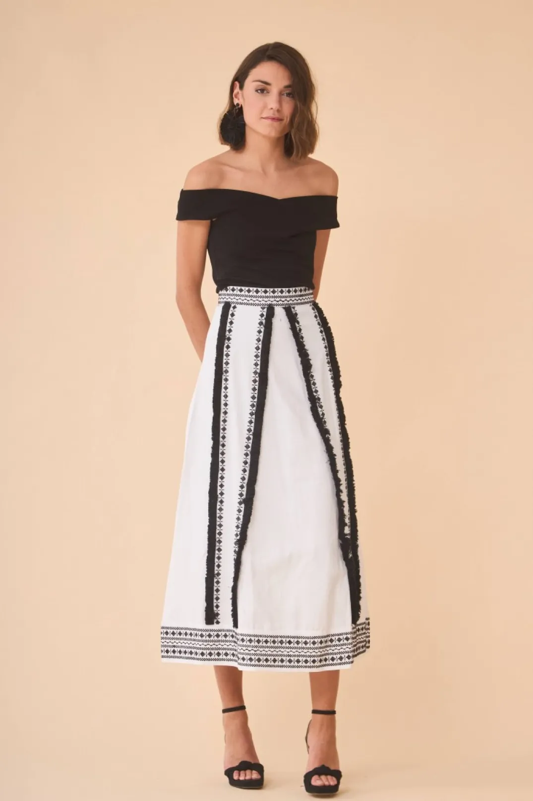 Flash Sale FALDA CONDESABLANCO Total look | Faldas