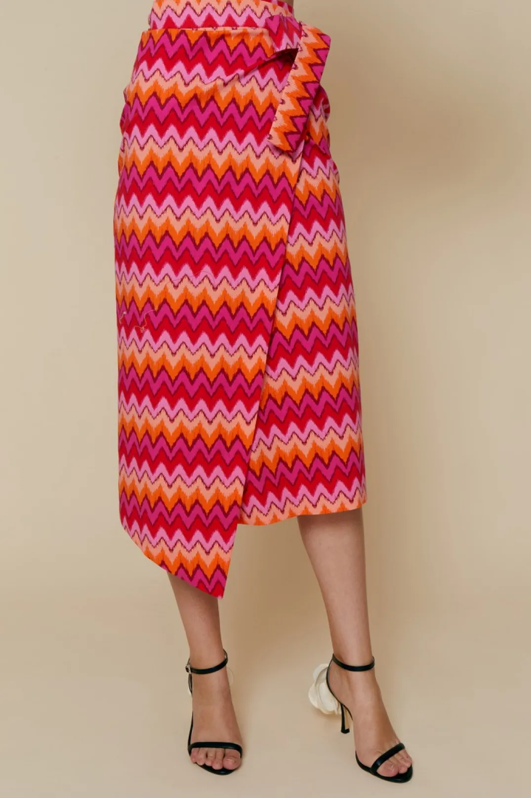 Best FALDA SALERMOFUCSIA Total look | Faldas