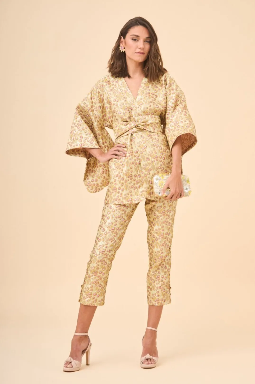 Sale KIMONO MARIETTA DORADO Total look