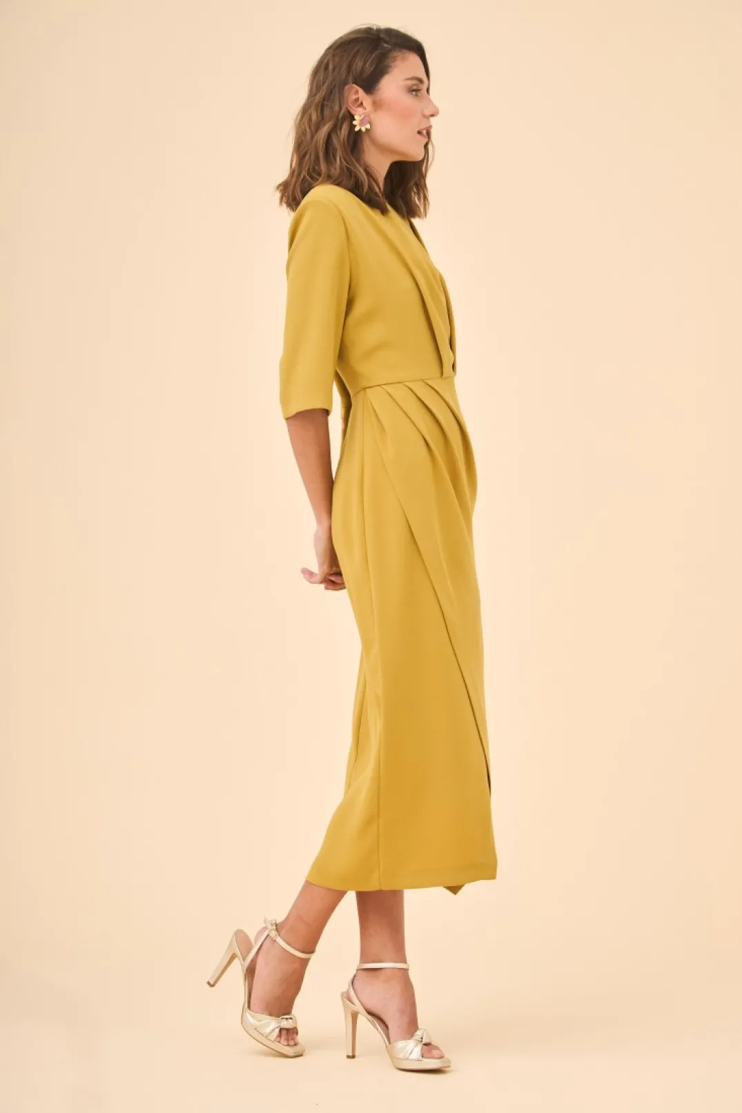 New Vestido Rubben Mostaza | Vestidos midi