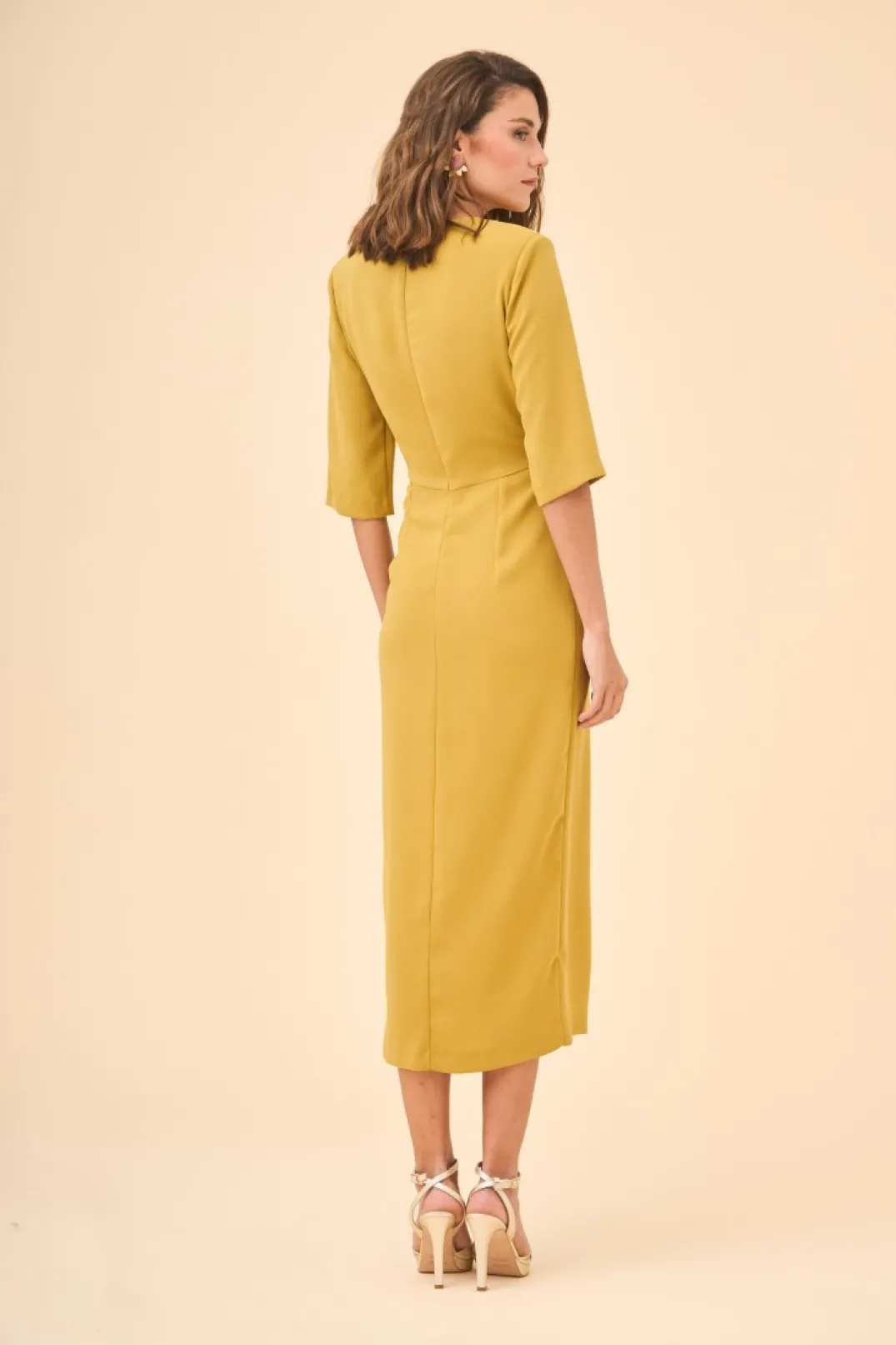 New Vestido Rubben Mostaza | Vestidos midi